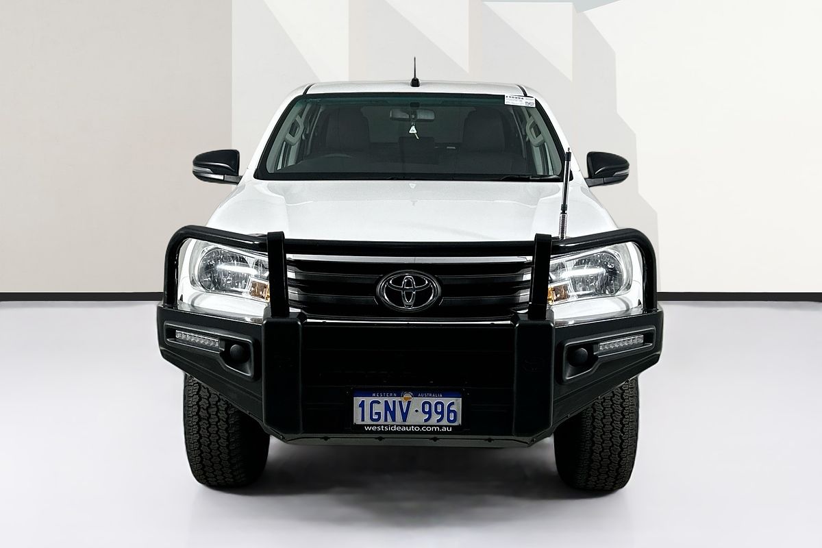 2018 Toyota HILUX SR (4x4) GUN126R MY17 4X4
