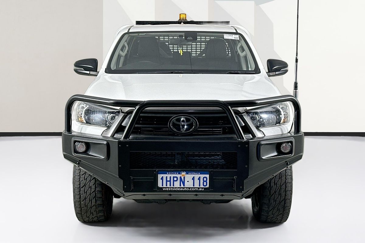 2022 Toyota HILUX SR (4x4) GUN126R 4X4