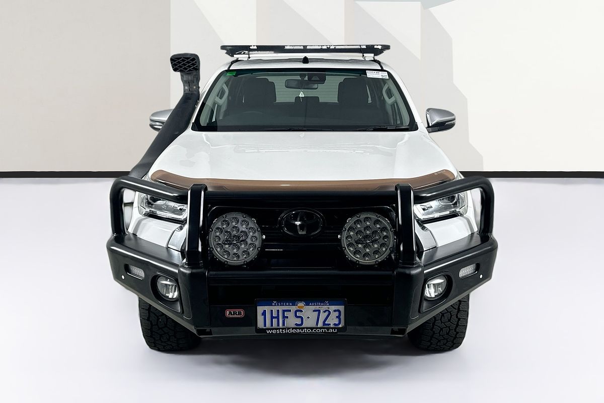 2021 Toyota HILUX SR5 (4x4) GUN126R 4X4