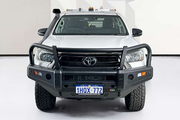 2022 Toyota HILUX SR (4x4) GUN126R 4X4