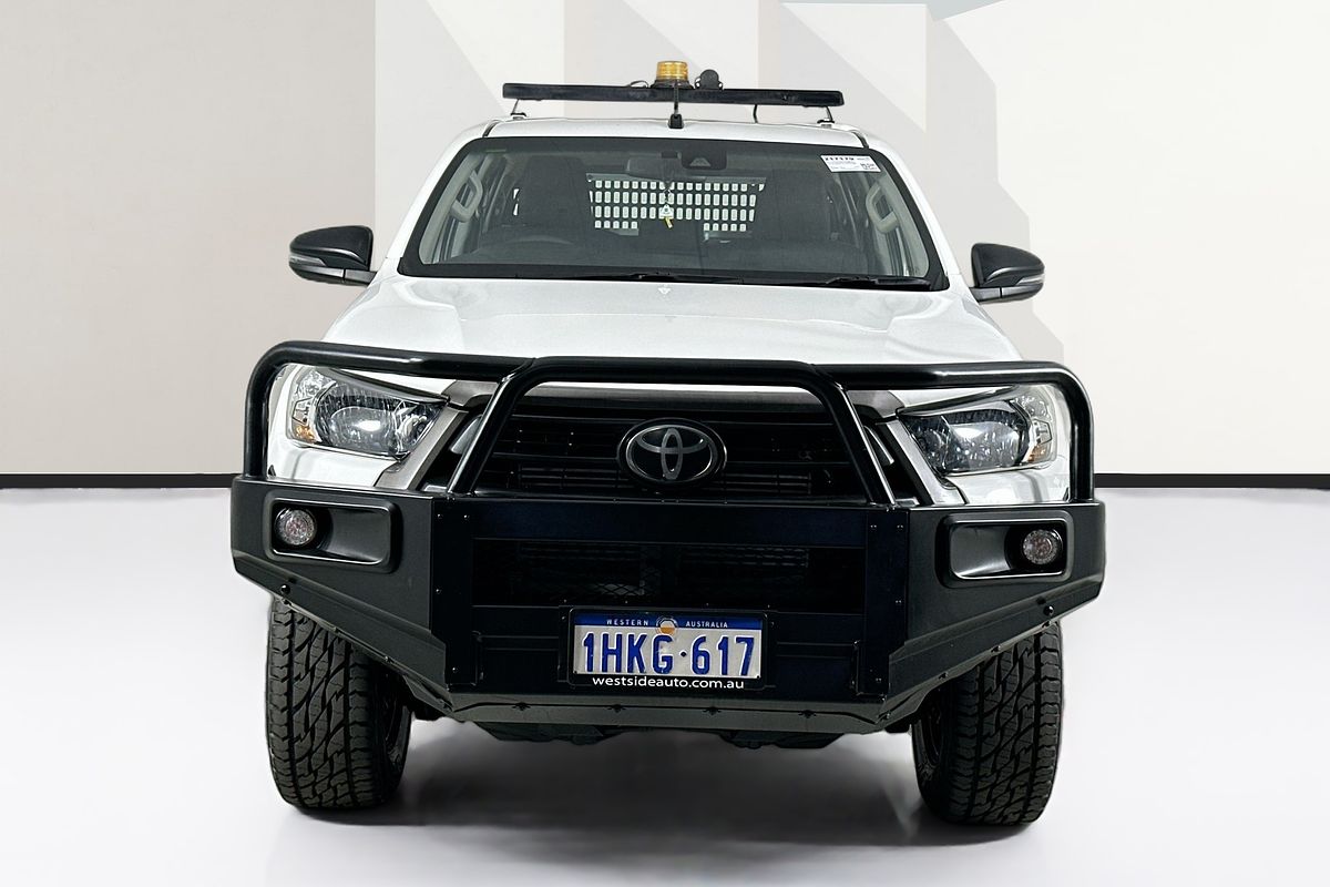 2021 Toyota HILUX SR (4x4) GUN126R 4X4