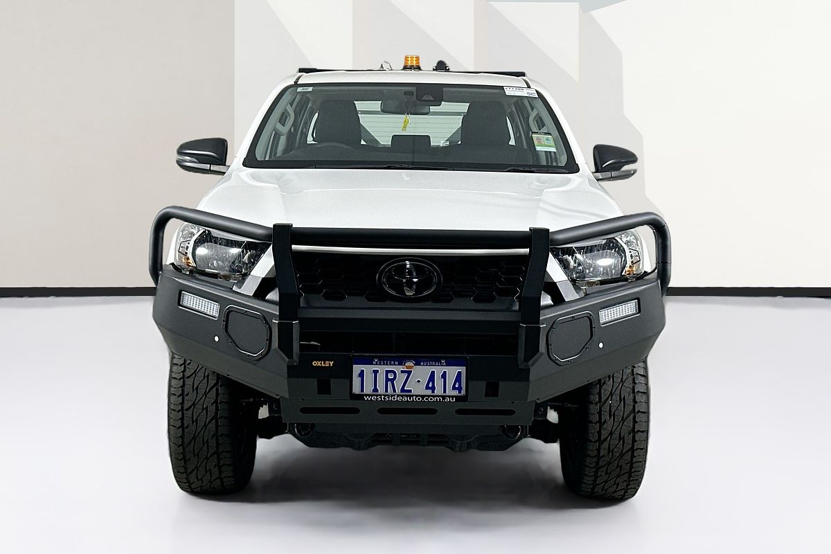 2024 Toyota HILUX SR (4x4) GUN126R 4X4