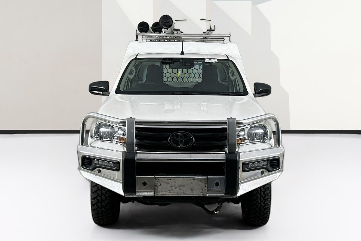 2019 Toyota HILUX SR (4x4) GUN126R MY19 4X4