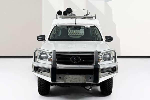 2019 Toyota HILUX SR (4x4) GUN126R MY19 4X4