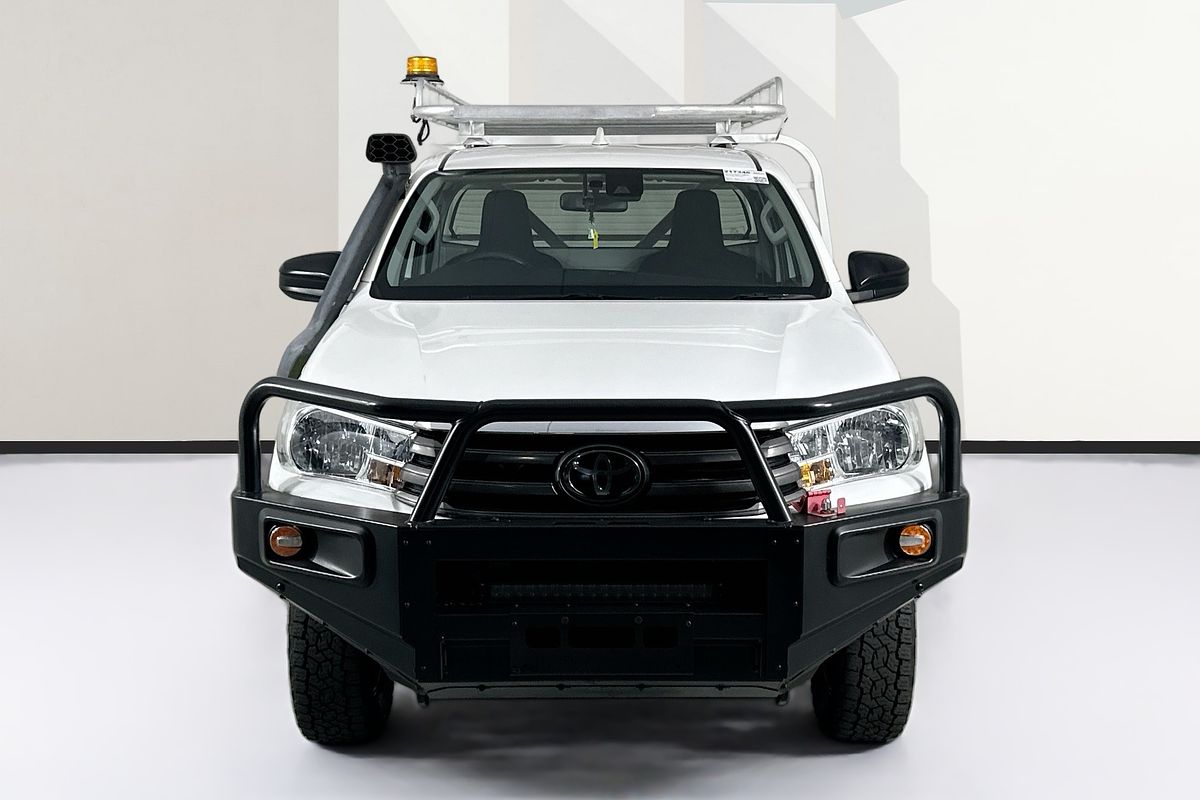 2021 Toyota HILUX SR (4x4) GUN126R 4X4