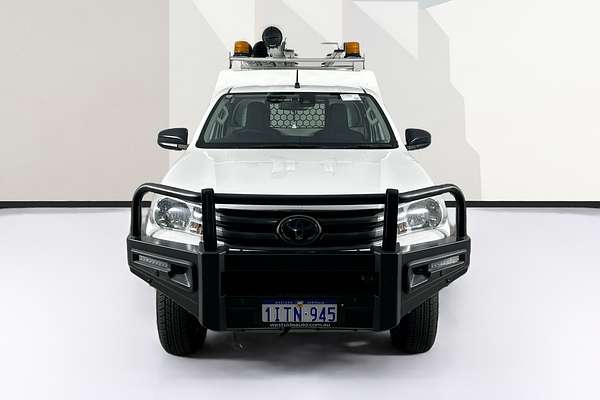 2020 Toyota HILUX SR (4x4) GUN126R MY19 UPGRADE 4X4