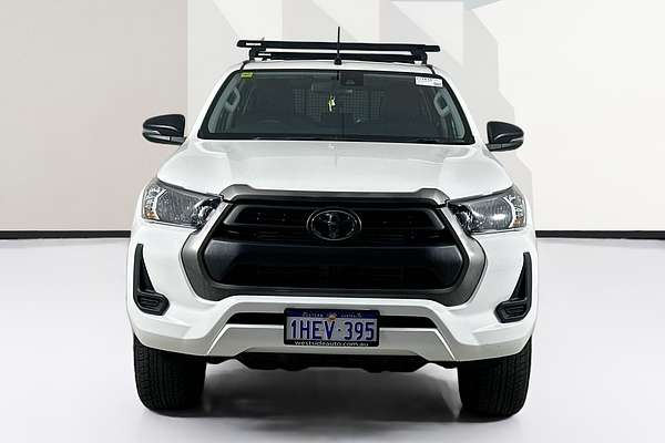 2020 Toyota HILUX SR (4x4) GUN126R FACELIFT 4X4