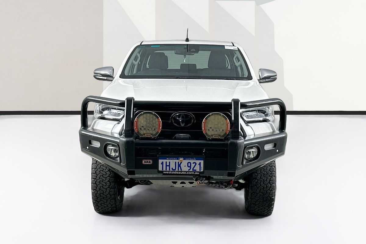 2021 Toyota HILUX SR5 (4x4) GUN126R FACELIFT 4X4