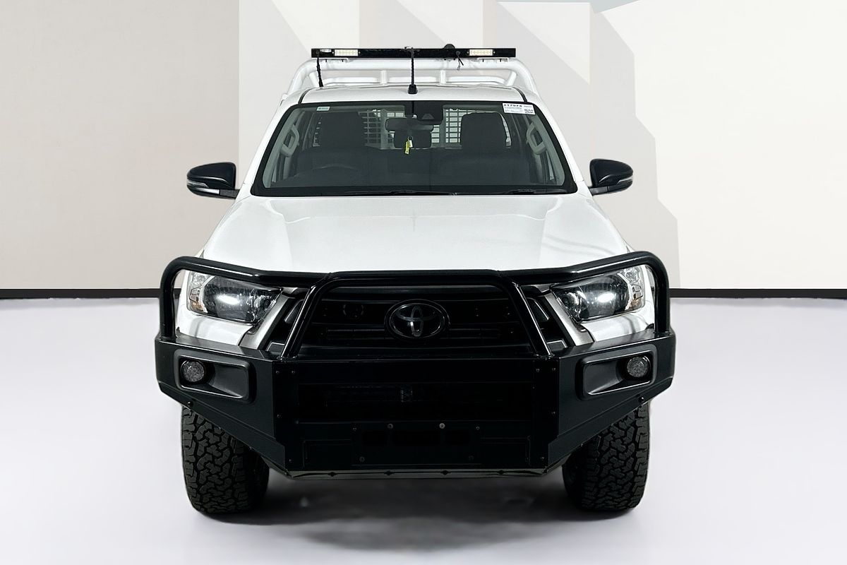 2021 Toyota HILUX SR (4x4) GUN126R 4X4