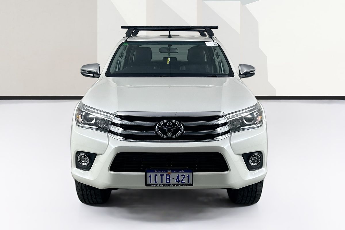 2017 Toyota HILUX SR5 (4x4) GUN126R 4X4
