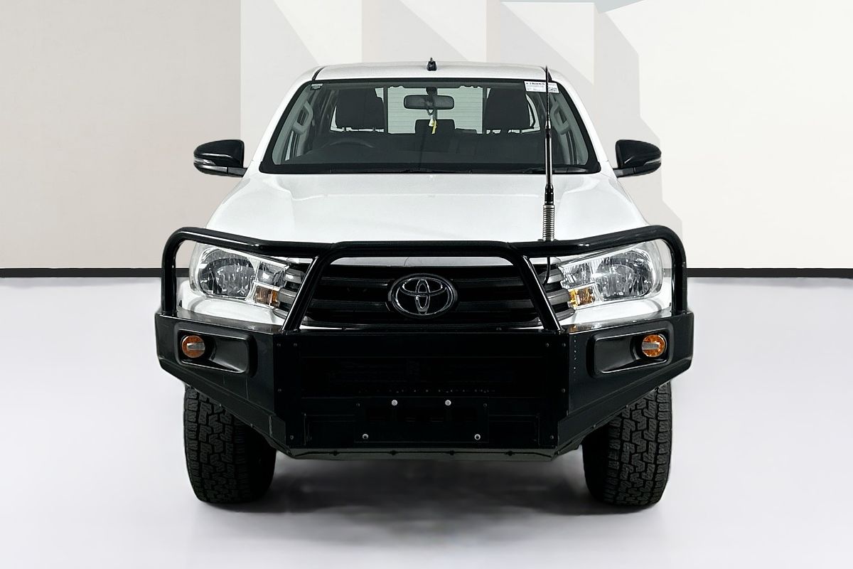2018 Toyota HILUX SR (4x4) GUN126R MY17 4X4
