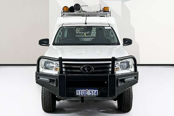 2020 Toyota HILUX SR (4x4) GUN126R FACELIFT 4X4