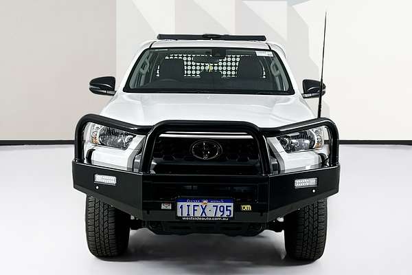 2024 Toyota HILUX SR (4x4) GUN126R 4X4