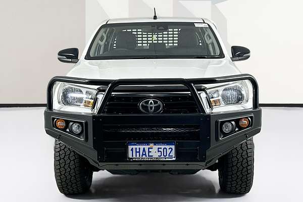 2020 Toyota HILUX SR (4x4) GUN126R MY19 UPGRADE 4X4