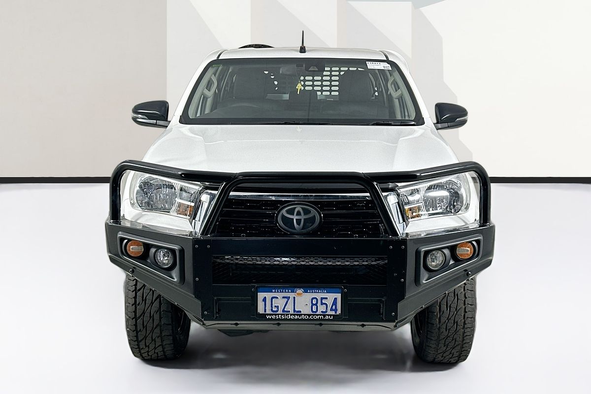 2020 Toyota HILUX SR (4x4) GUN126R MY19 UPGRADE 4X4