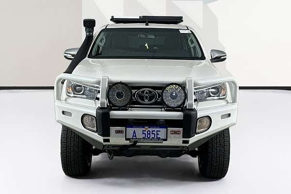 2017 Toyota HILUX SR5 (4x4) GUN126R MY17 4X4