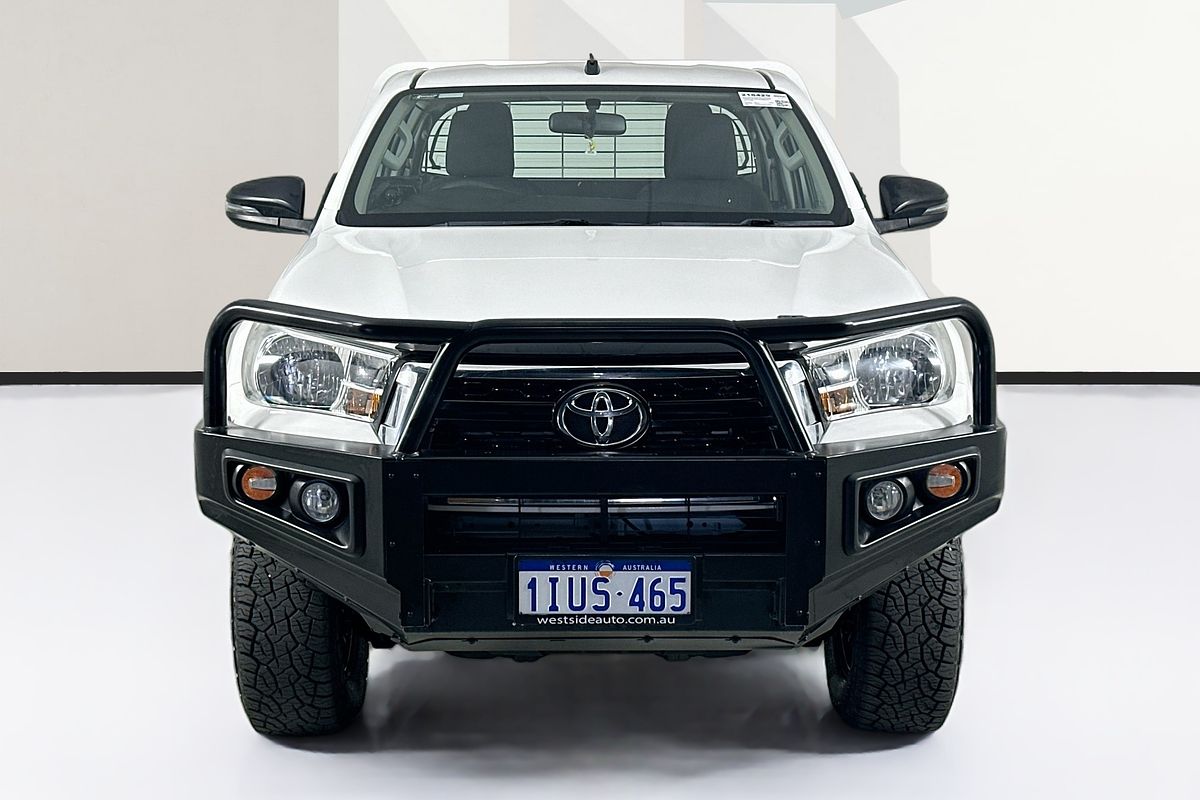 2019 Toyota HILUX SR (4x4) GUN126R MY19 UPGRADE 4X4