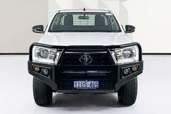 2019 Toyota HILUX SR (4x4) GUN126R MY19 UPGRADE 4X4