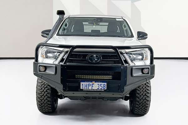 2022 Toyota HILUX SR (4x4) GUN126R 4X4