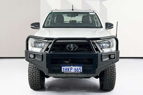 2021 Toyota HILUX SR (4x4) GUN126R 4X4