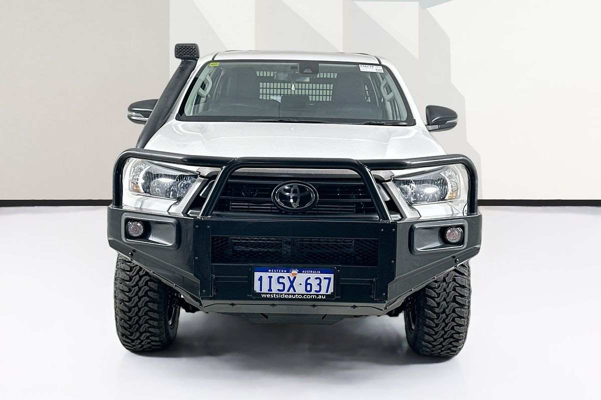 2022 Toyota HILUX SR (4x4) GUN126R 4X4