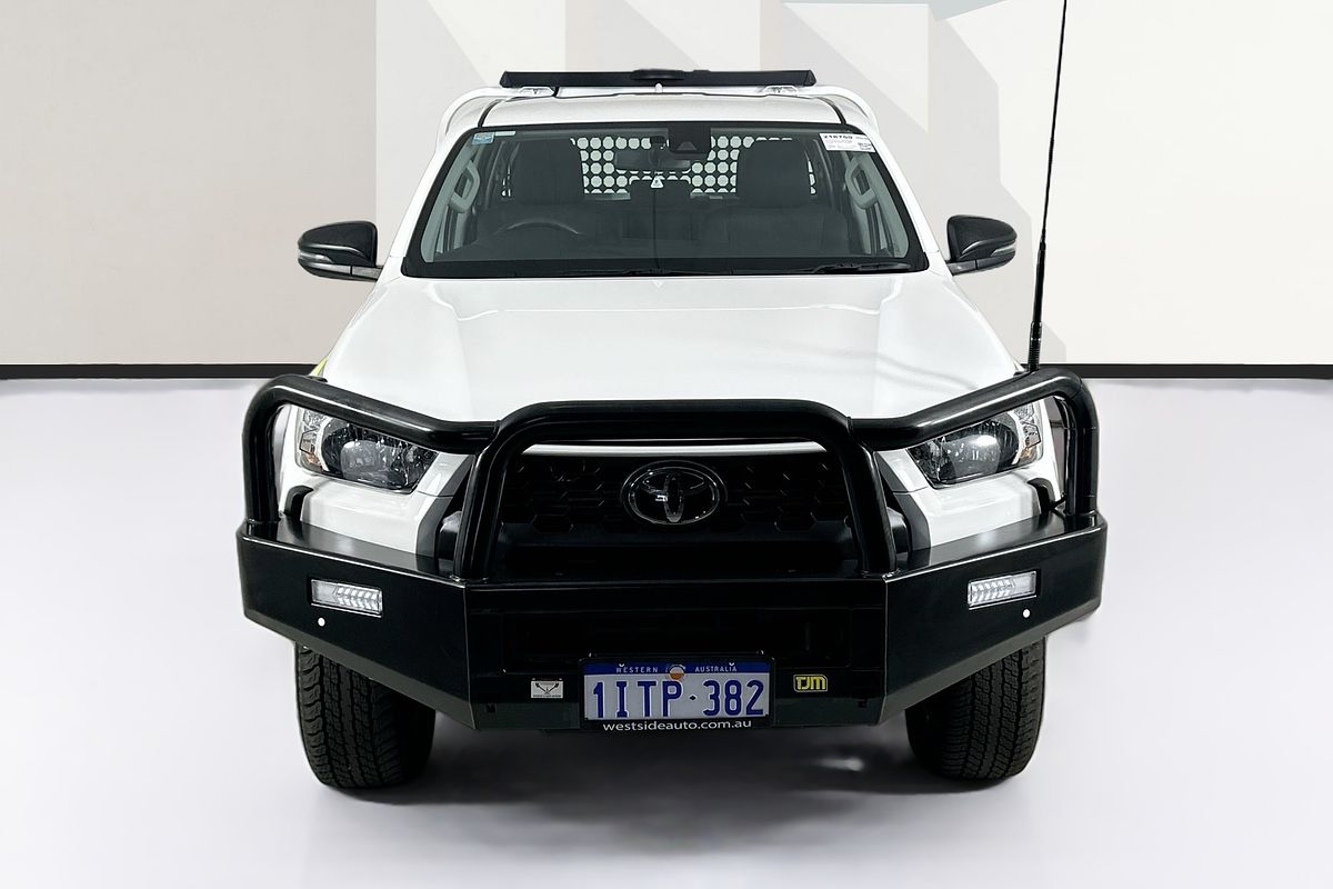 2024 Toyota HILUX SR 48V (4x4) GUN126R 4X4