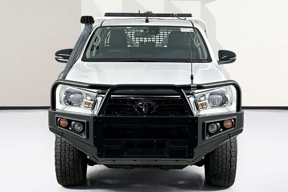 2020 Toyota HILUX SR (4x4) GUN126R MY19 UPGRADE 4X4