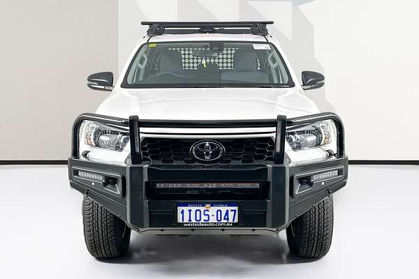 2025 Toyota HILUX SR (4x4) STEEL WHEELS GUN126R RC 4X4