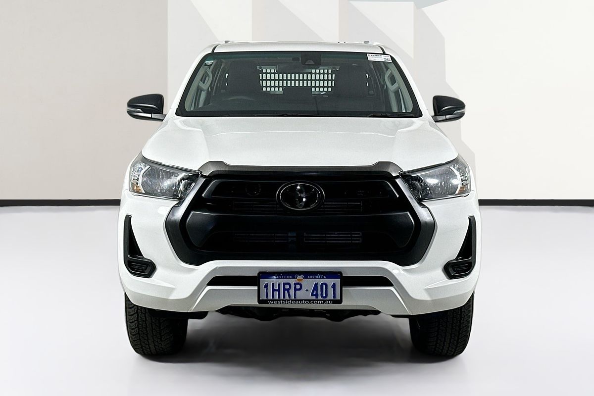 2022 Toyota HILUX SR (4x4) GUN126R 4X4