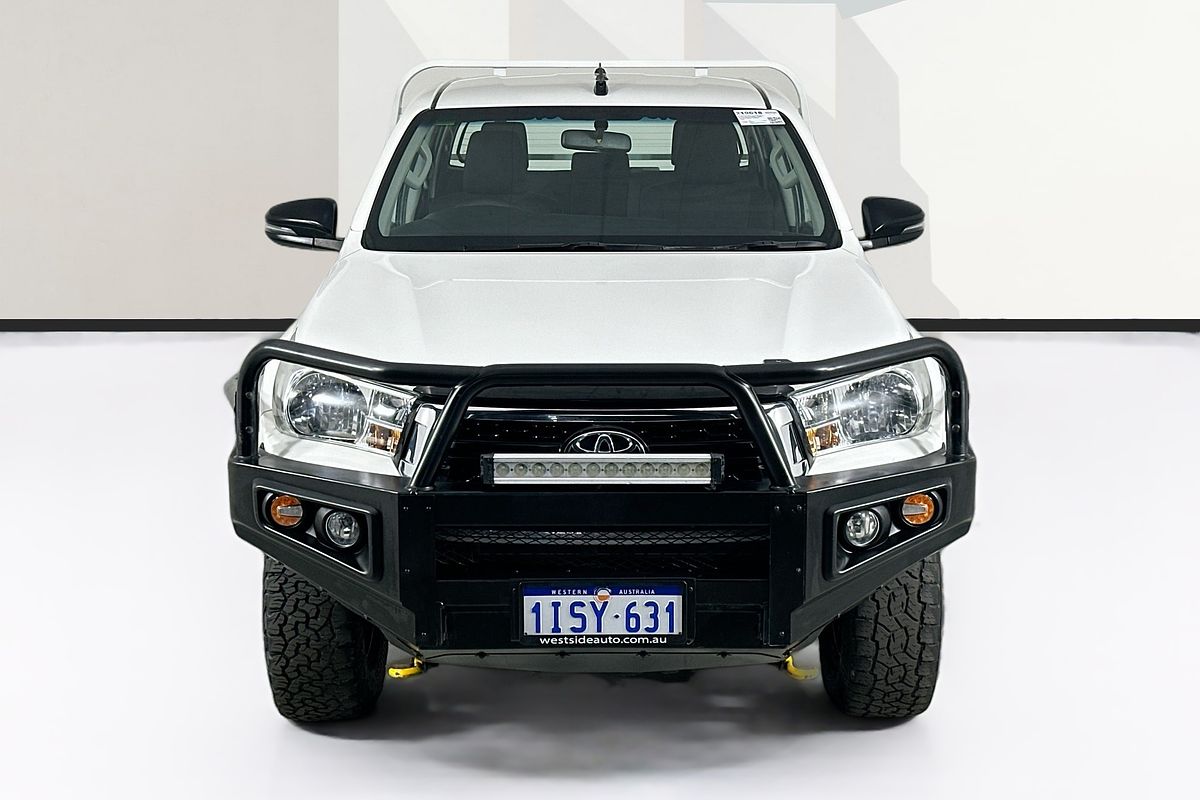 2018 Toyota HILUX SR (4x4) GUN126R MY19 4X4