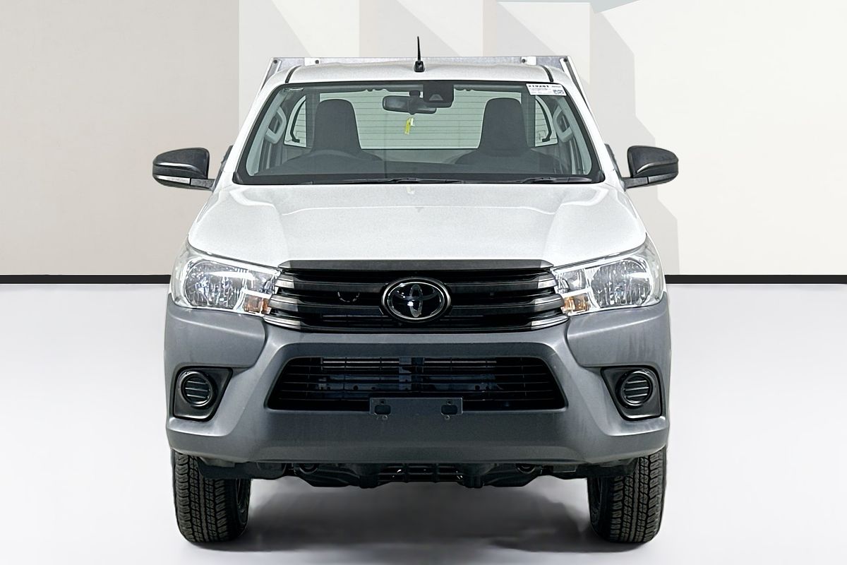 2020 Toyota HILUX WORKMATE HI-RIDER GUN135R FACELIFT 4x2