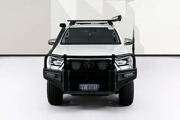 2022 Toyota HILUX SR5 (4x4) GUN126R 4X4