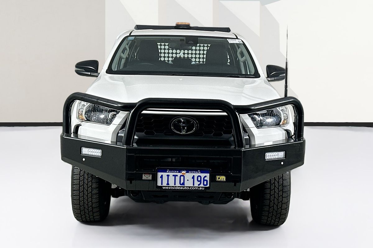 2024 Toyota HILUX SR 48V (4x4) GUN126R 4X4