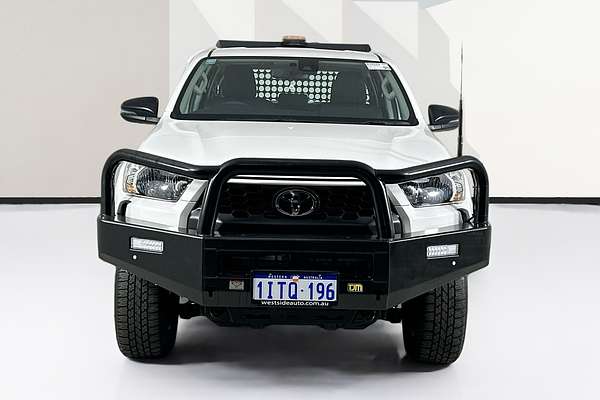 2024 Toyota HILUX SR 48V (4x4) GUN126R 4X4