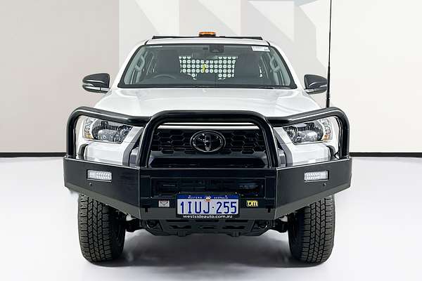 2025 Toyota HILUX SR (4x4) STEEL WHEELS GUN126R RC 4X4