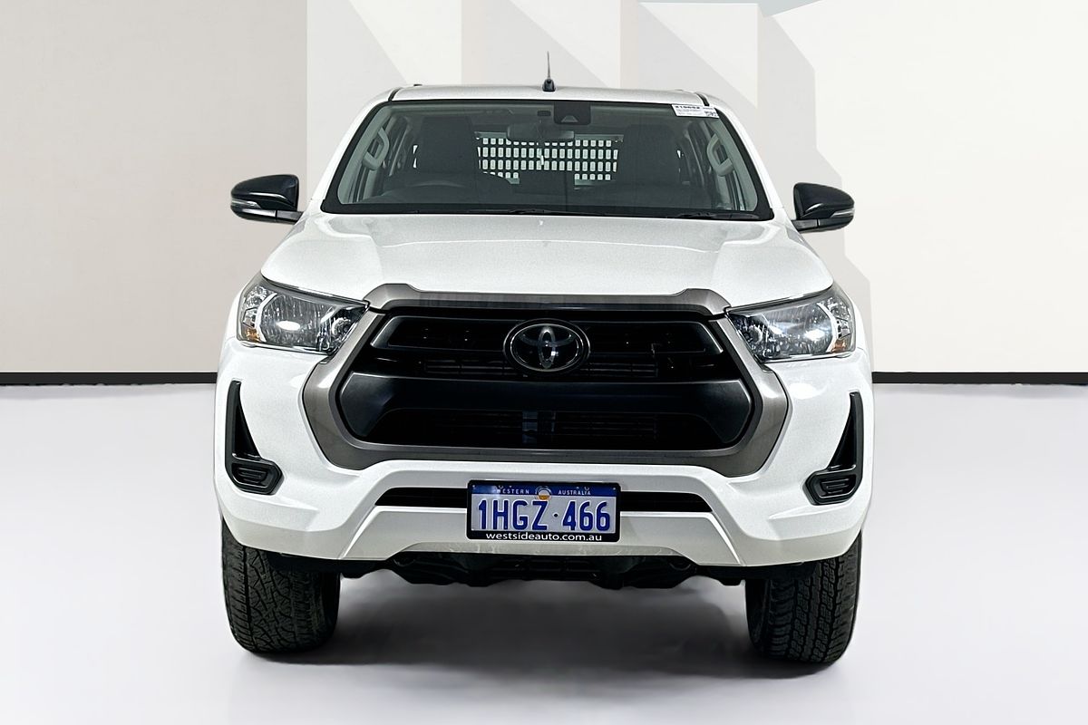 2021 Toyota HILUX SR (4x4) GUN126R FACELIFT 4X4