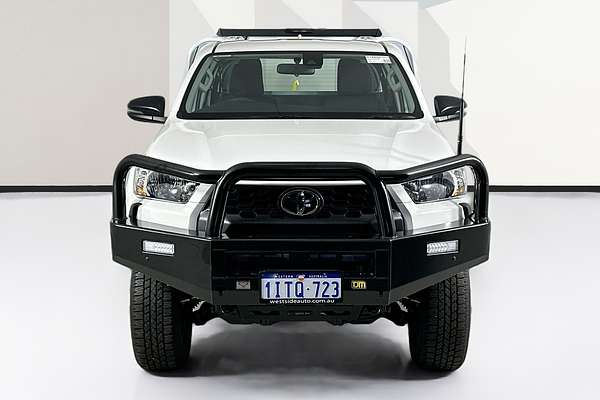 2025 Toyota HILUX SR (4x4) GUN126R RC 4X4
