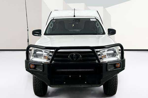 2019 Toyota HILUX SR (4x4) GUN126R MY19 4X4