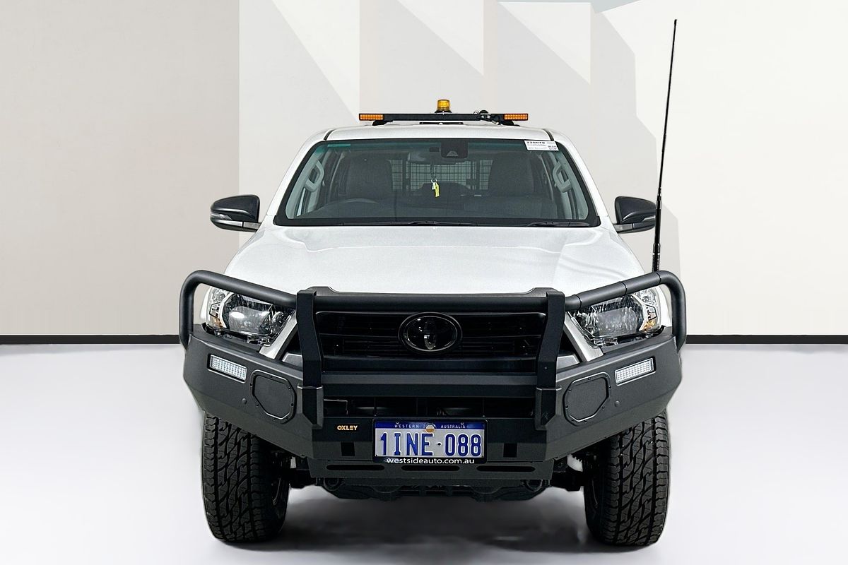 2024 Toyota HILUX SR (4x4) GUN126R 4X4