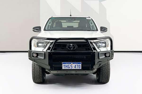2021 Toyota HILUX SR (4x4) GUN126R 4X4