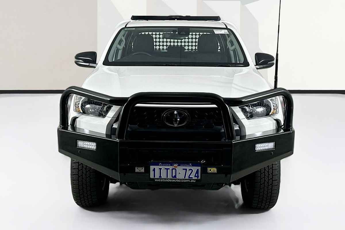 2025 Toyota HILUX SR 48V (4x4) GUN126R RC 4X4