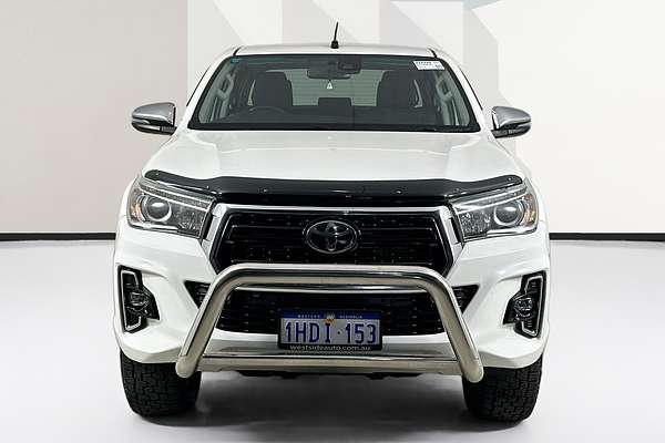 2019 Toyota HILUX SR5 (4x4) GUN126R MY19 4X4