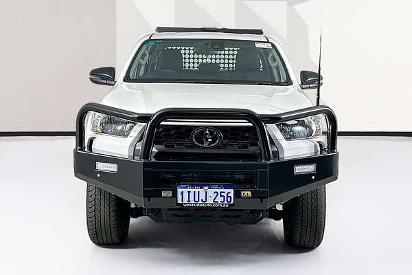 2024 Toyota HILUX SR 48V (4x4) GUN126R 4X4