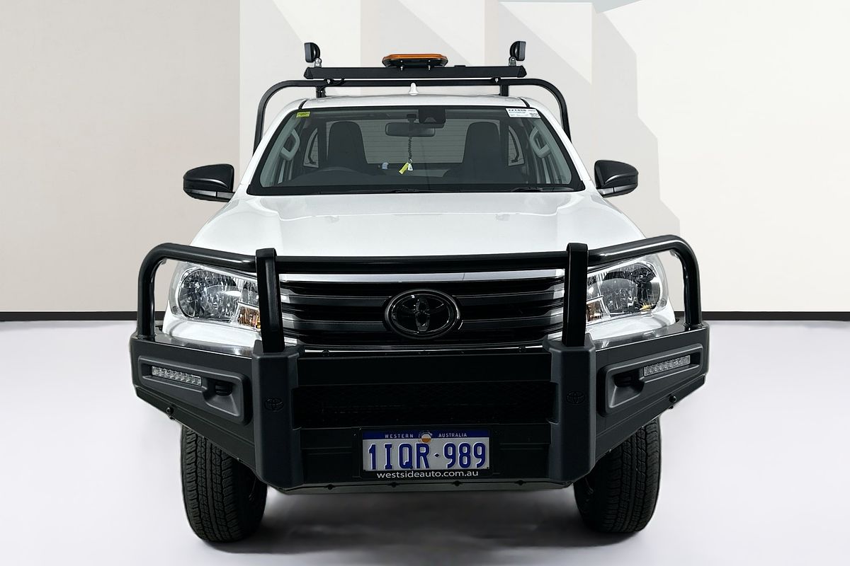 2025 Toyota HILUX SR (4x4) GUN126R RC 4X4