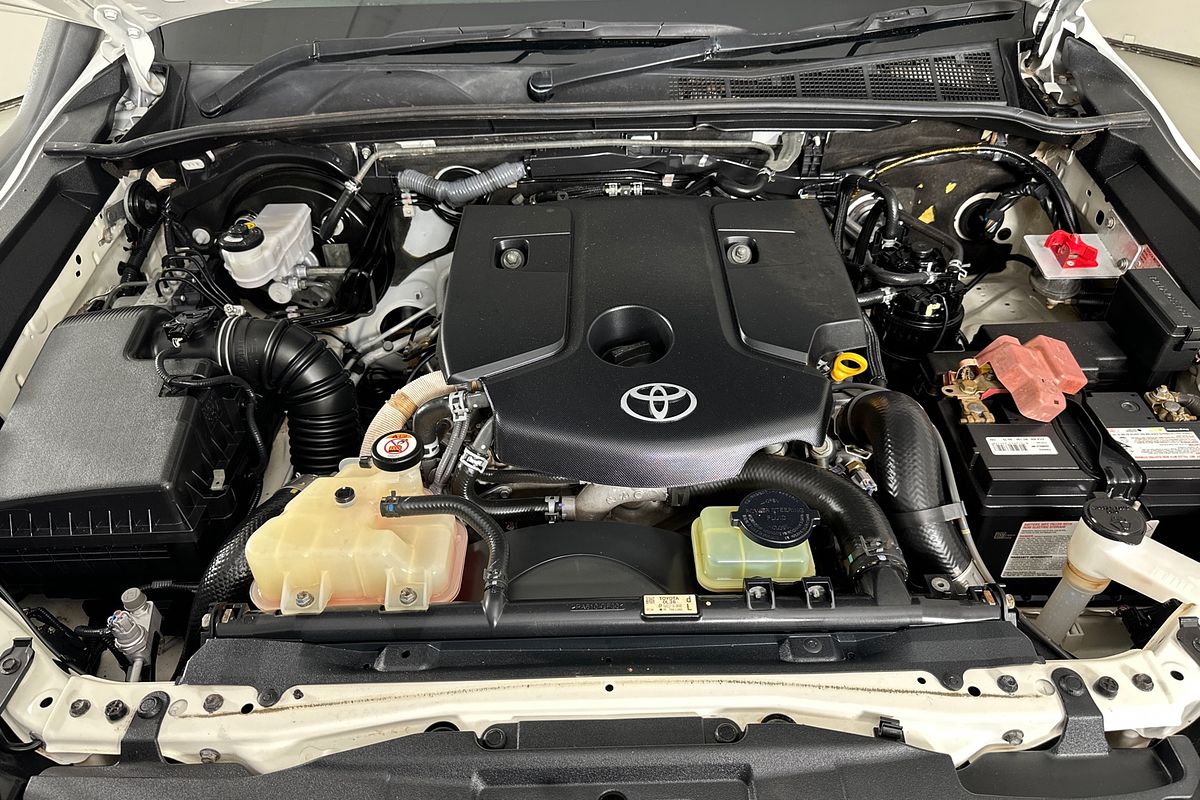 2021 Toyota HILUX SR GUN126R 4X4