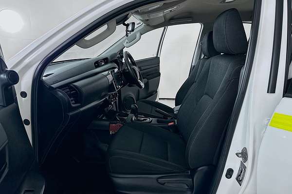 2021 Toyota Hilux SR GUN126R 4X4