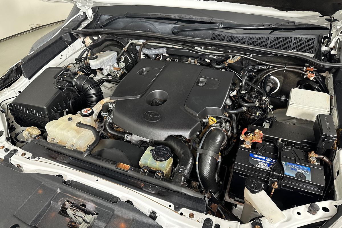 2020 Toyota HILUX SR (4x4) GUN126R MY19 UPGRADE 4X4