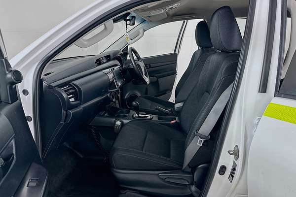 2022 Toyota HILUX SR (4x4) GUN126R 4X4