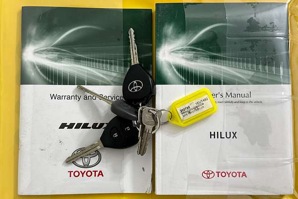 2015 Toyota Hilux SR KUN26R 4X4