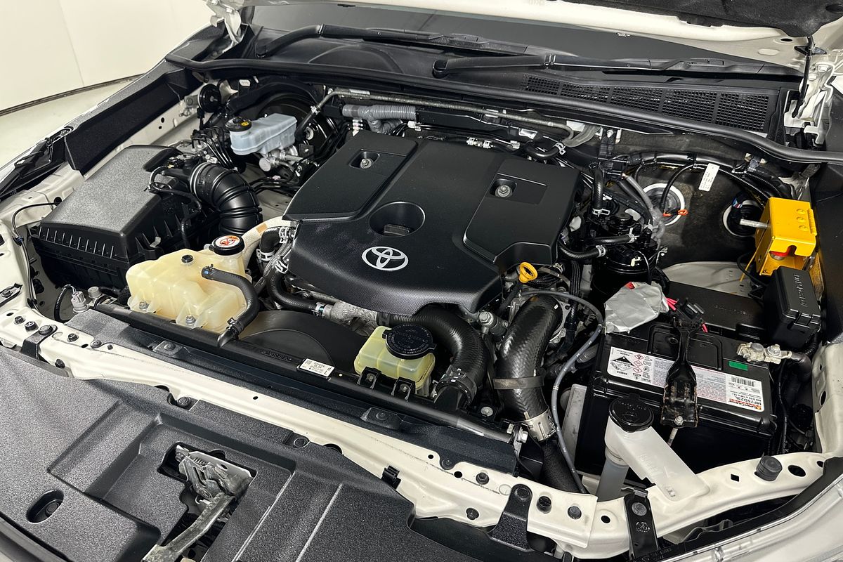 2021 Toyota HILUX SR (4x4) GUN126R 4X4
